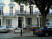 The Hyde Park Inn (also known as the Hyde Park Hilton) the hostel that I stayed at for a month.
