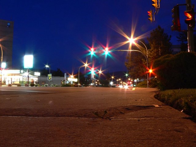 Traffic Lights 8s time exposure
